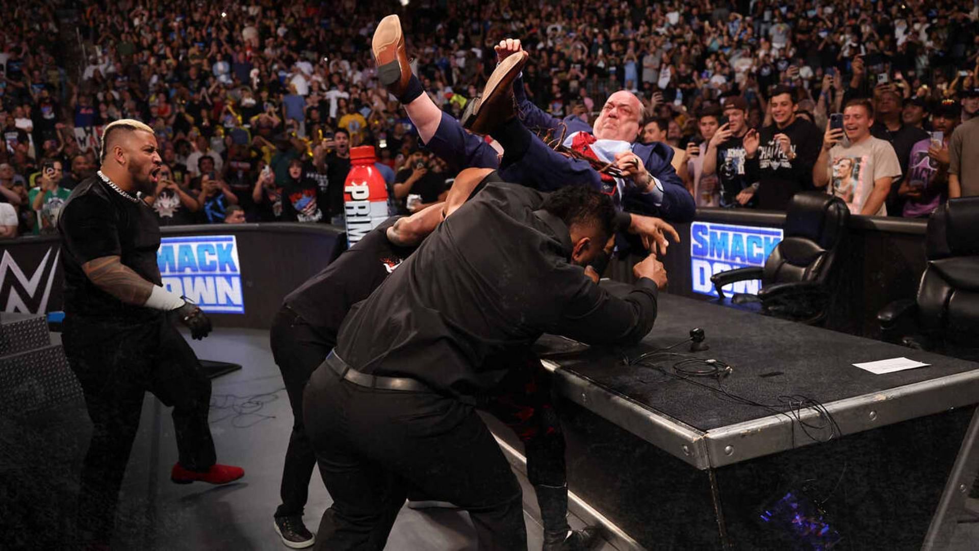 The Bloodline attacking Paul Heyman on SmackDown (Image Credits: WWE.com)