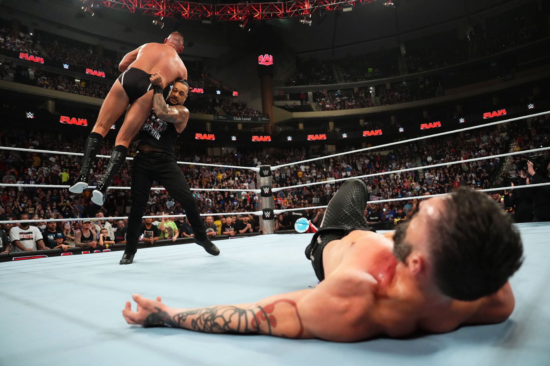 Monday Night RAW - Source: Getty