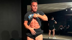 61-Year-old Arnold Classic champion Rich Gaspari is still ripped in latest photos