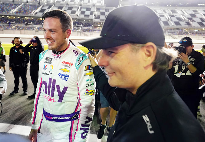 Jeff Gordon speaks on Alex Bowman getting back to his 100% after serious injuries in the last two seasons