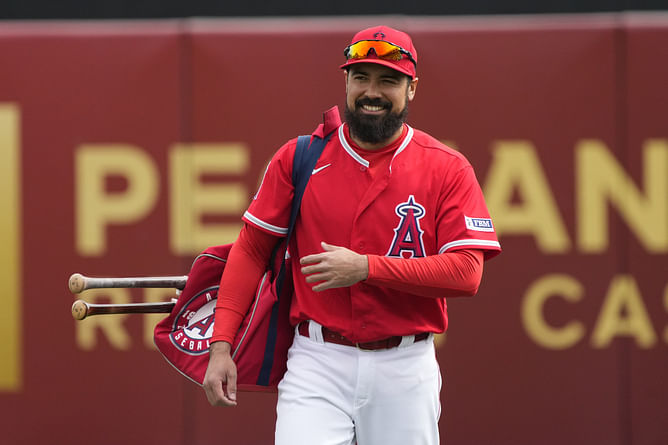 Anthony Rendon Injury Update: LA Angels 3rd baseman placed on 10-Day IL with back injury