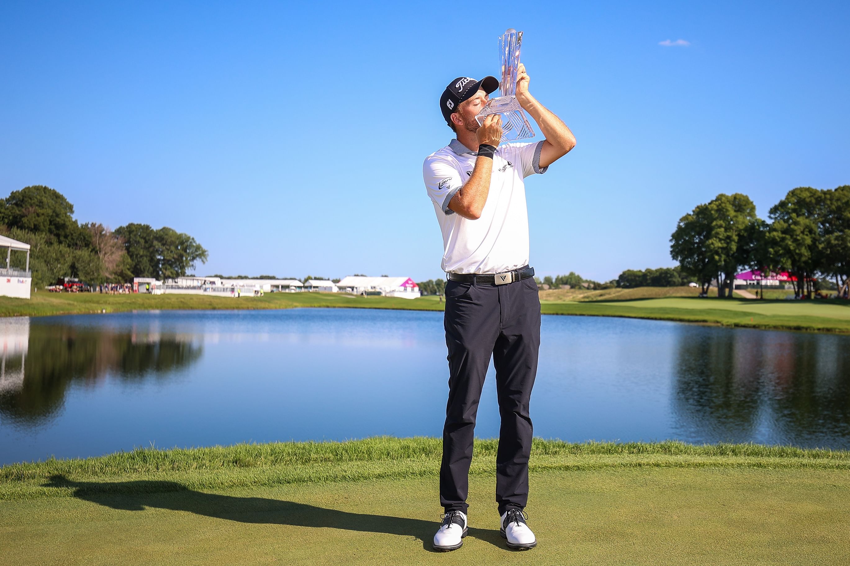 Lee Hodges celebrates after winning the PGA Tour&#039;s 2023 3M Open - Final Round - Source: USA Today