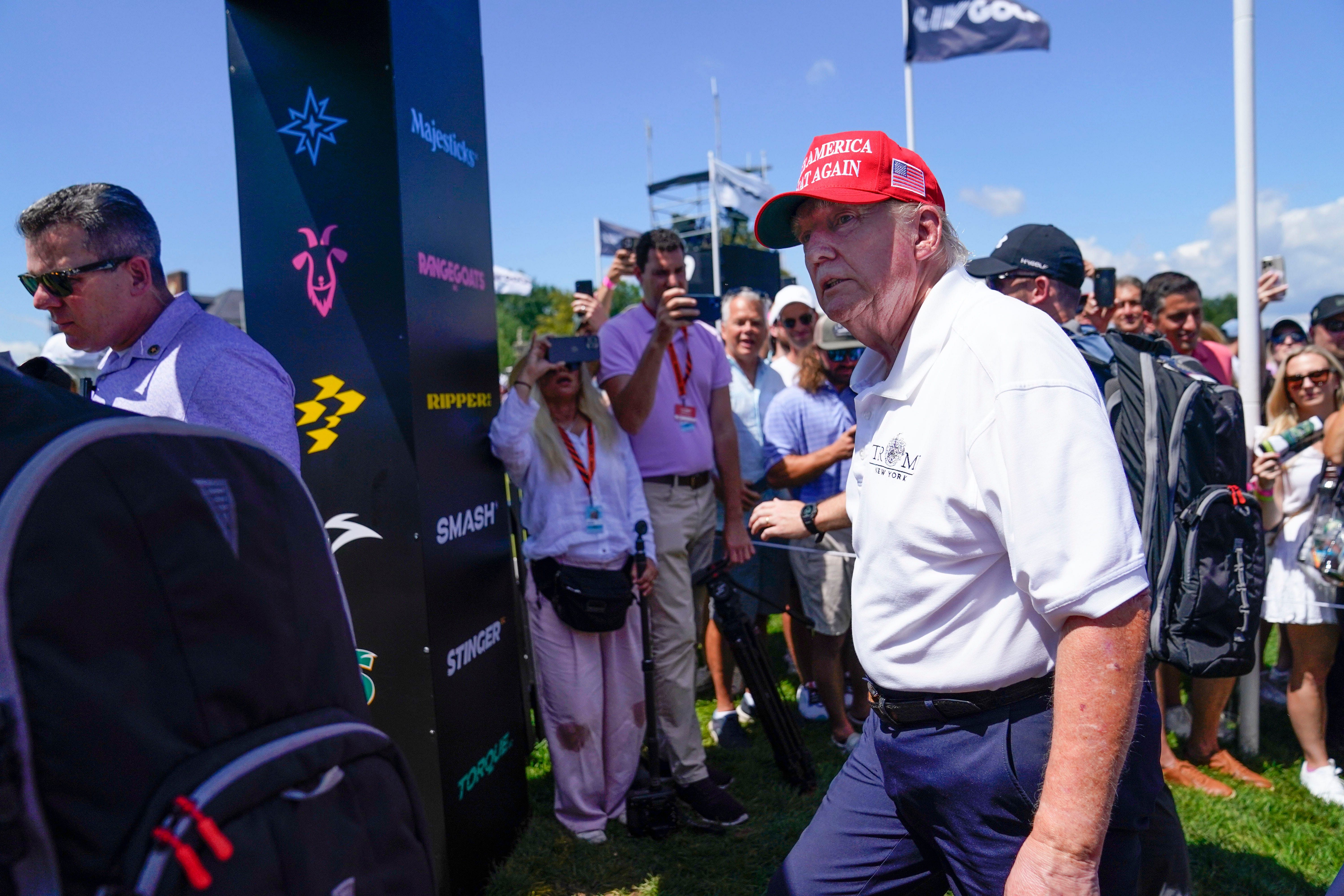 Donald Trump at LIV Golf Bedminster (Image via Imagn)