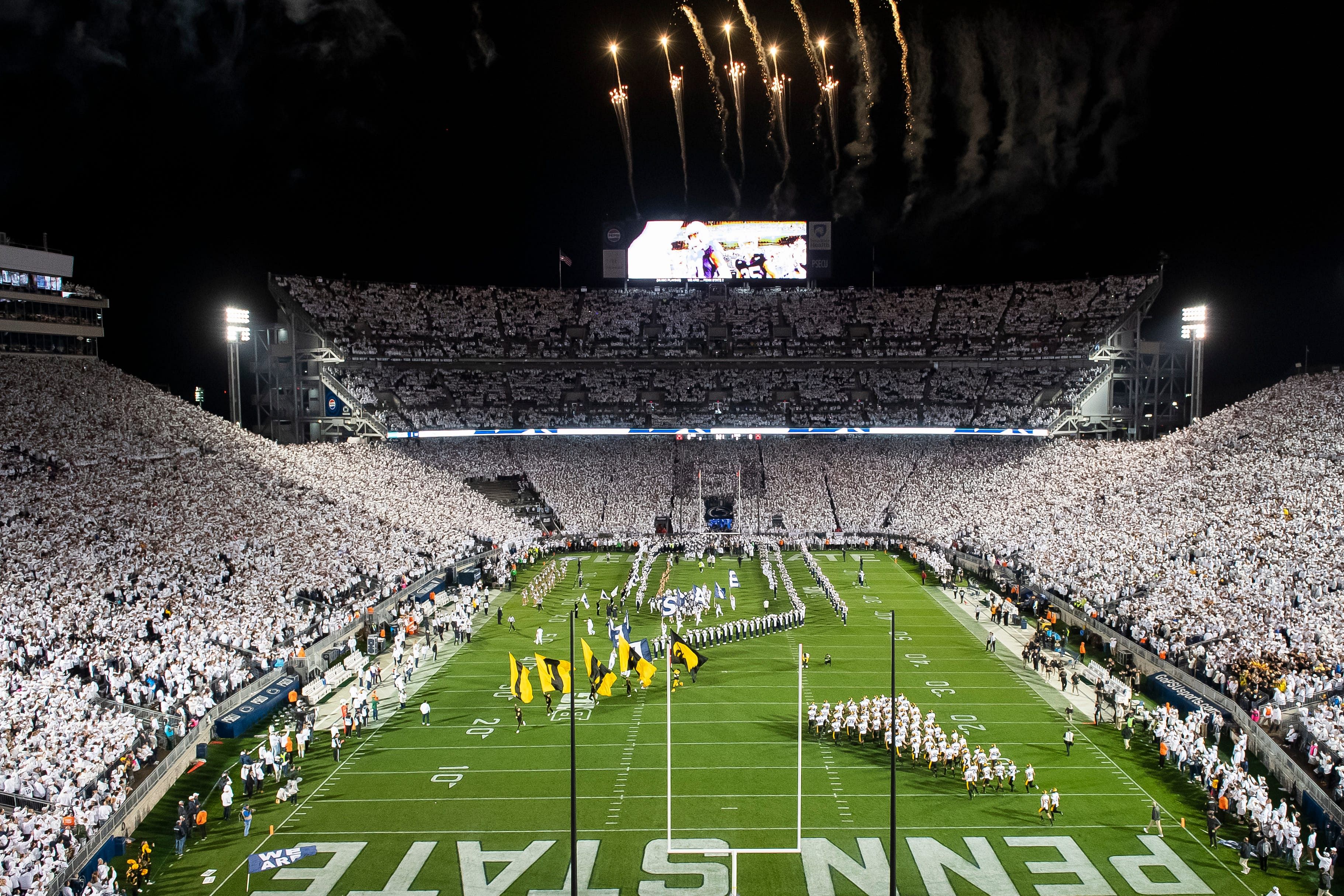 Beaver Stadium during a whiteout game - Source: Imagn