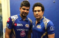 Karn Sharma with Mumbai Indians mentor Sachin Tendulkar (Image Credits: Karn Sharma's Instagram))