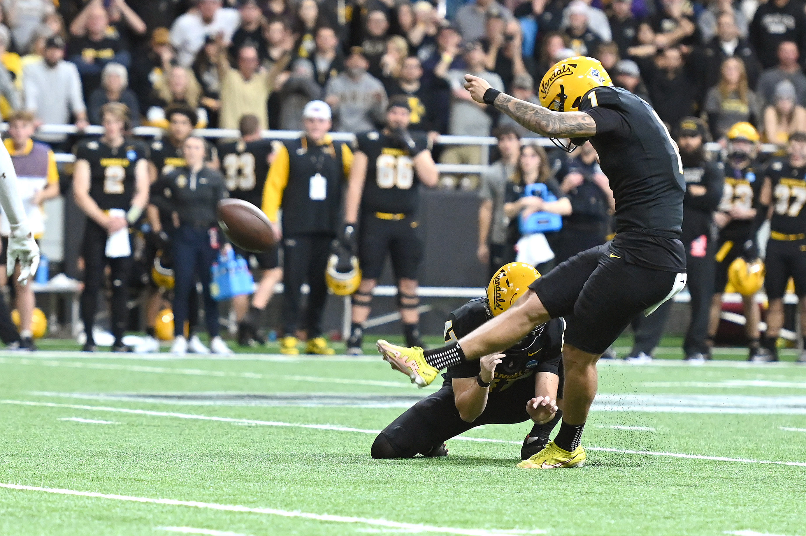 The Idaho Vandals, who play in the Kibble Dome, are an FCS team that would be exciting in College Football 25. (Photo credit: IMAGN)