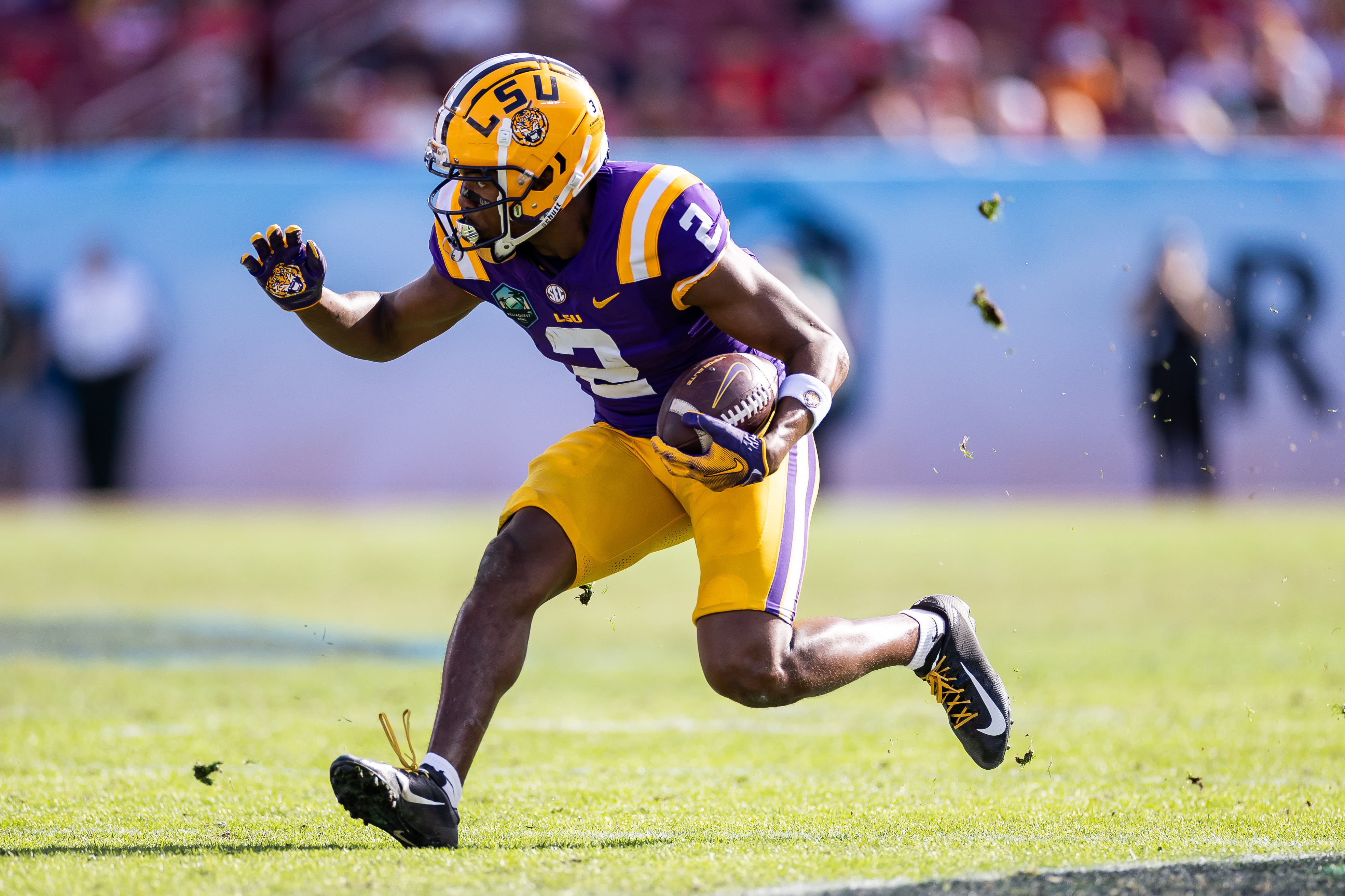 NCAA Football: ReliaQuest Bowl-Wisconsin at Louisiana State (Credit: IMAGN)