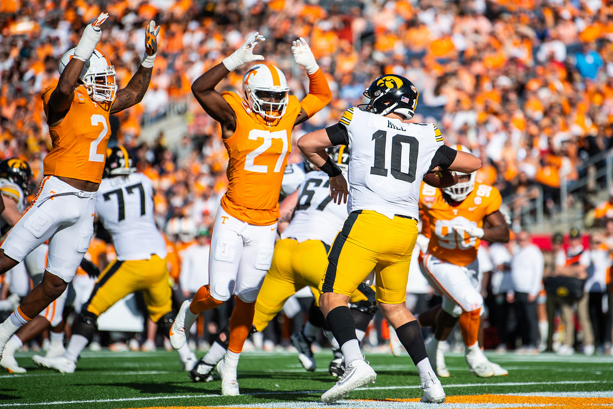 Top 7 defensive strategies for College Football 25 Dynasty Mode