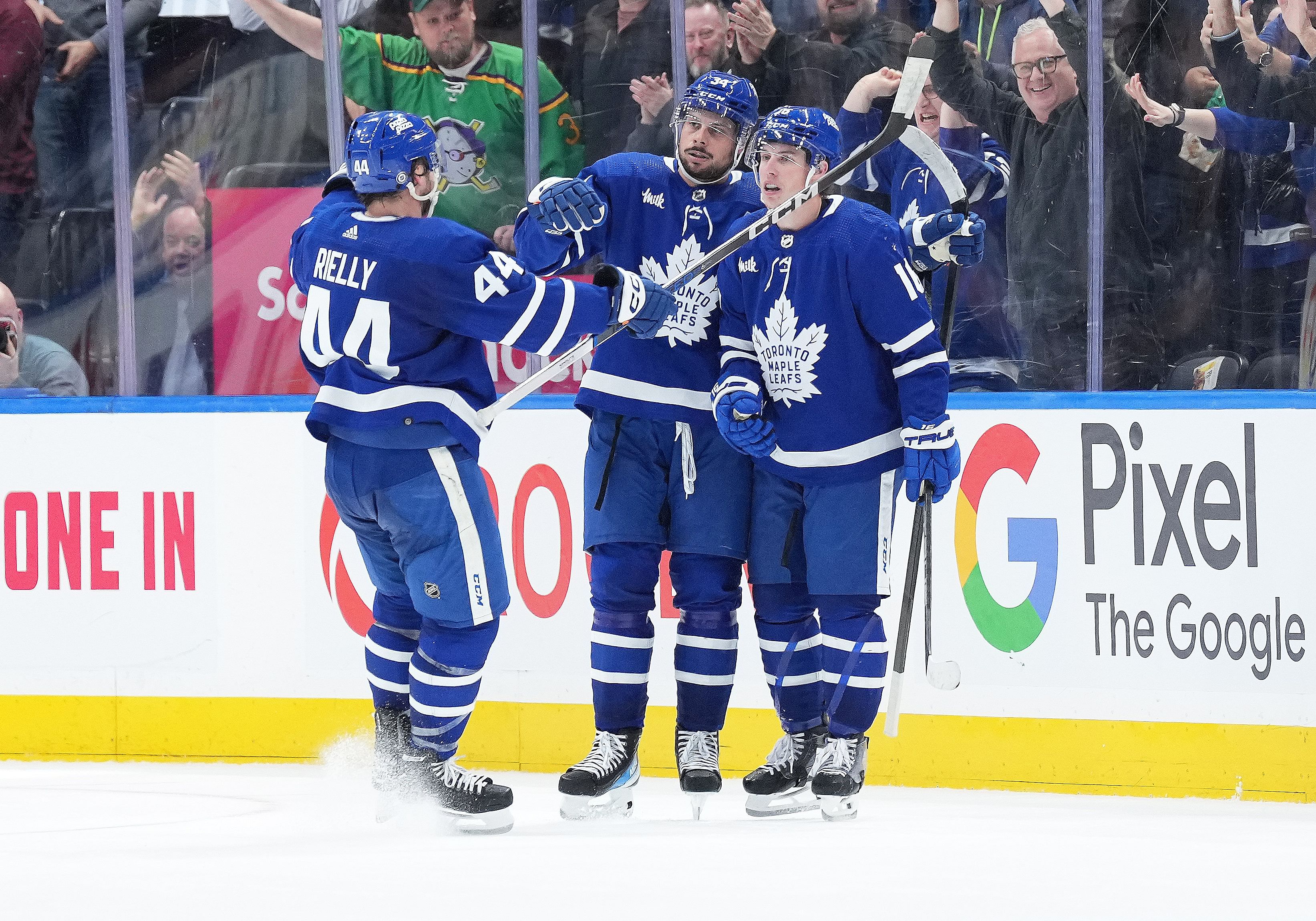 NHL: Buffalo Sabres at Toronto Maple Leafs