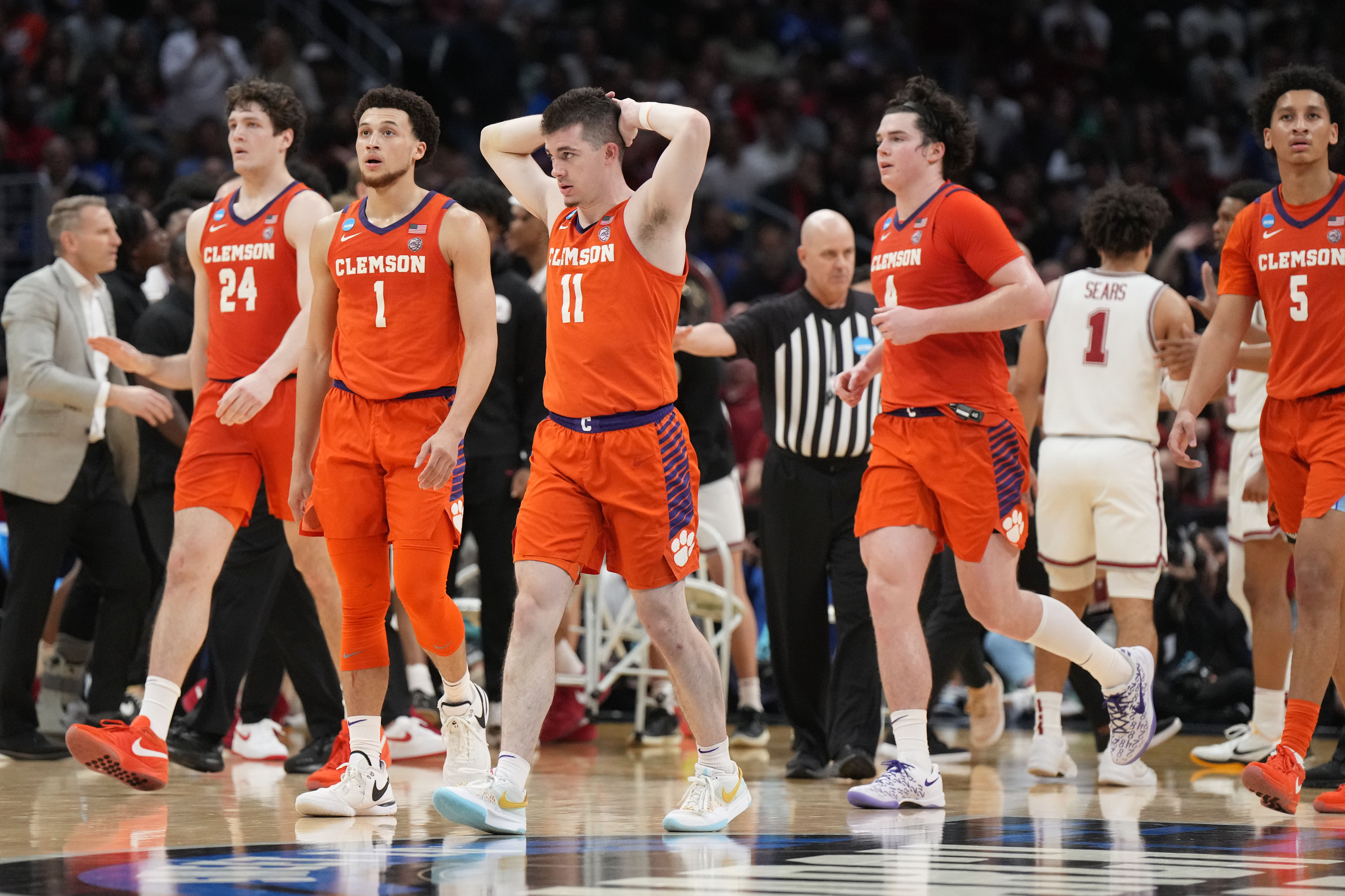 NCAA Basketball: NCAA Tournament West Regional-Alabama vs Clemson - Source: Imagn