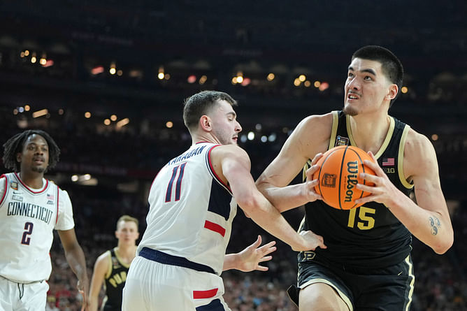 Is Zach Edey playing tonight against Utah Jazz? Update on rookie's Summer League debut (July 8)