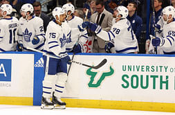 Maple Leafs’ Ryan Reaves steals spotlight with his appearance at former teammate’s wedding