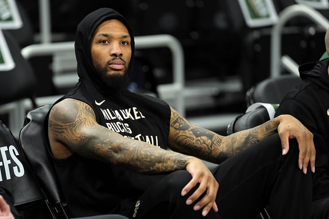 PHOTO: Damian Lillard looks shredded amid offseason preps for 2nd season with Bucks