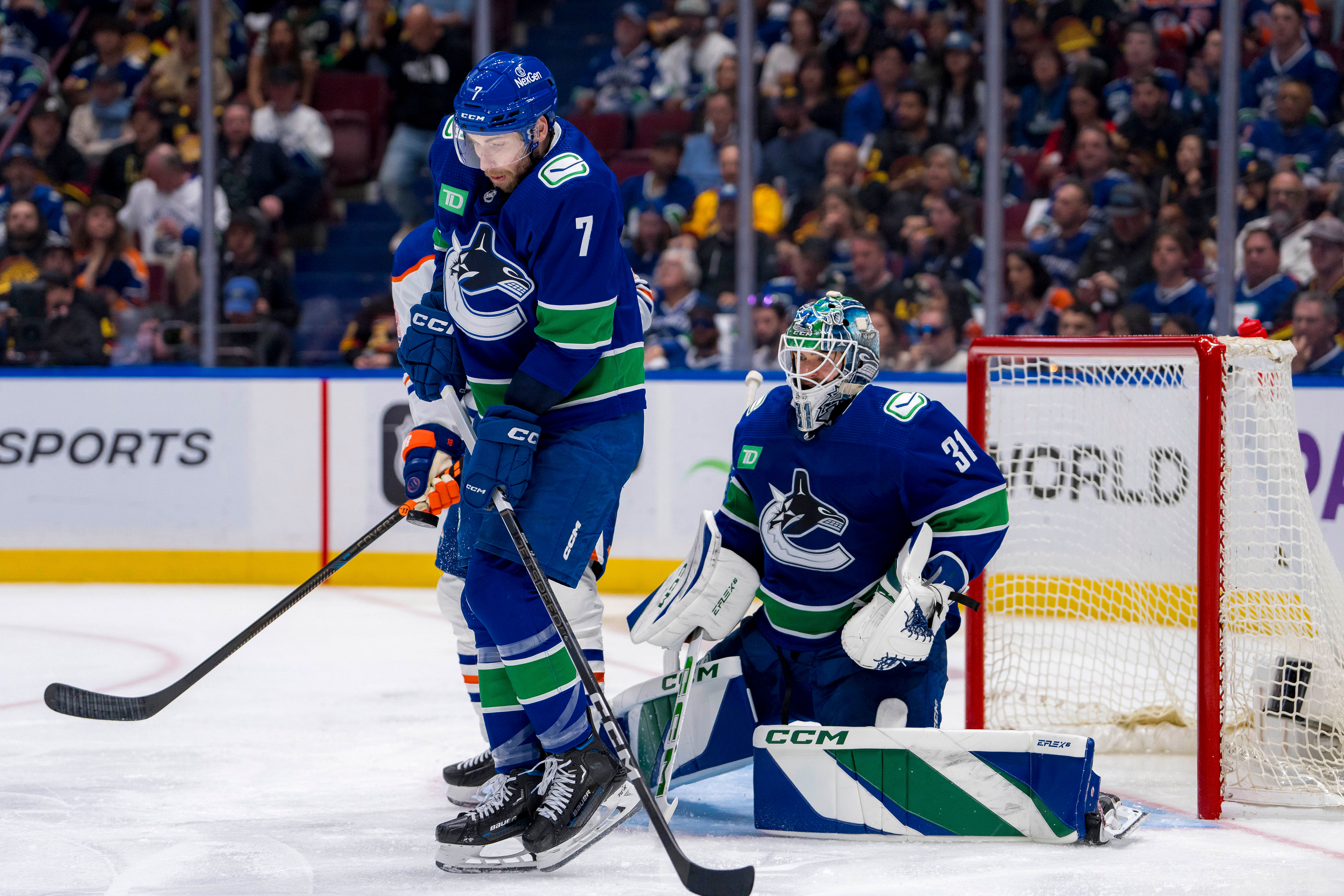 NHL: Stanley Cup Playoffs-Edmonton Oilers at Vancouver Canucks - Source: Imagn