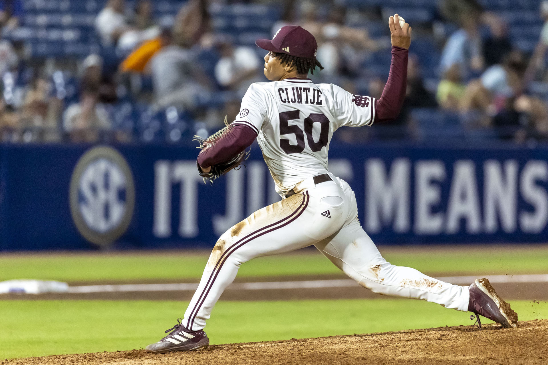 Jurrangelo Cijntje is a top LHP prospect