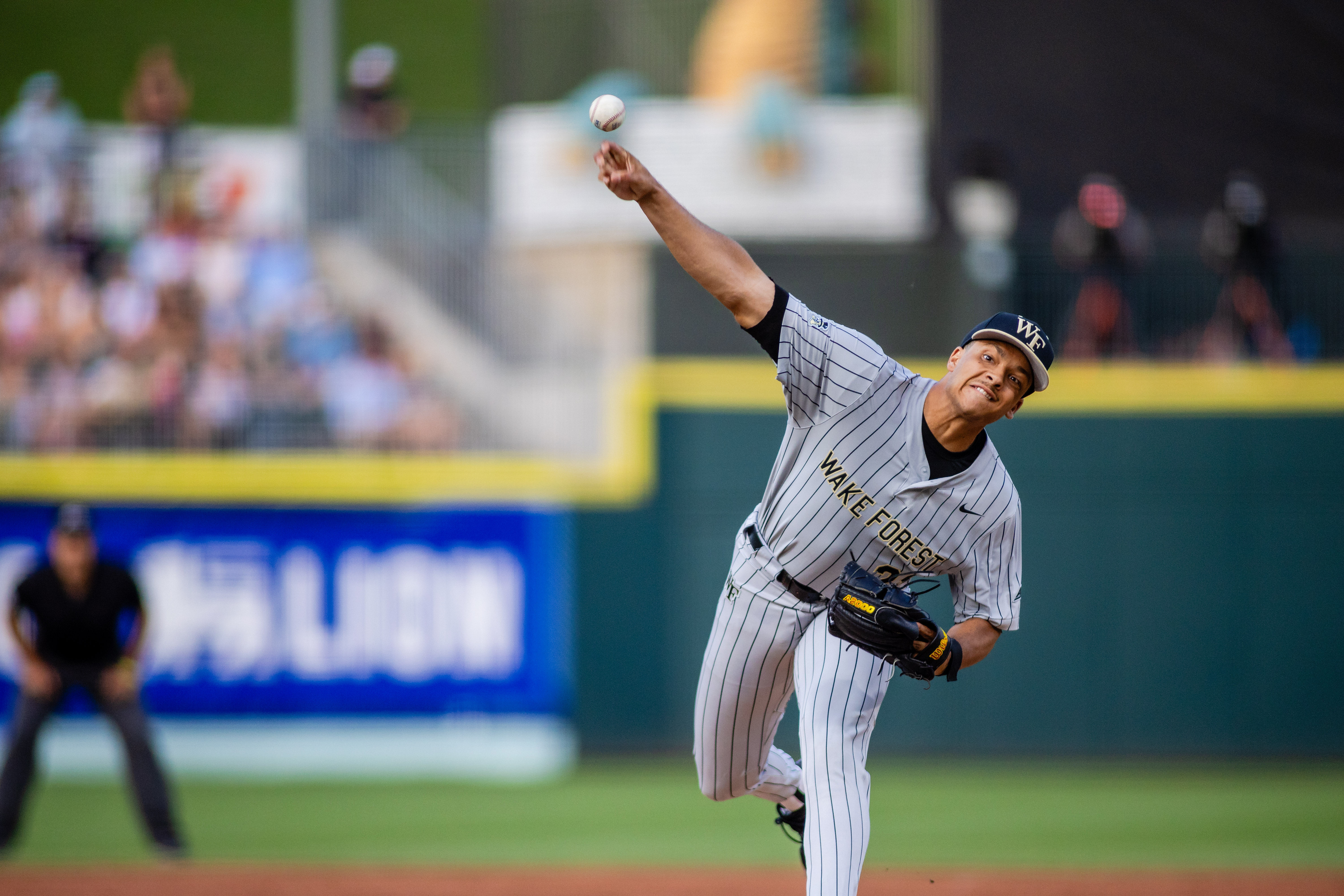 Chase Burns broke records in his stellar junior season (Photo: IMAGN)