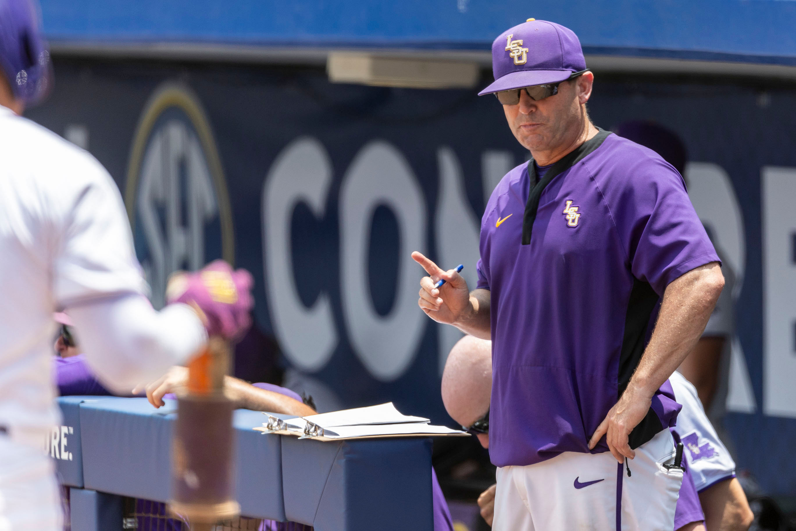 LSU coach Jay Johnson is hoping to get three of our top 10 high school standouts to campus for 2025. (Photo Credit: Vasha Hunt-USA TODAY Sports)