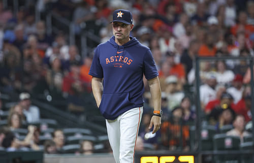 Houston Astros - Joe Espada (Image via USA Today)