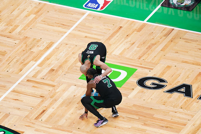 Jaylen Brown quashes rumors of tension with teammate after Olympics snub: 'Called Derrick White "right away"'