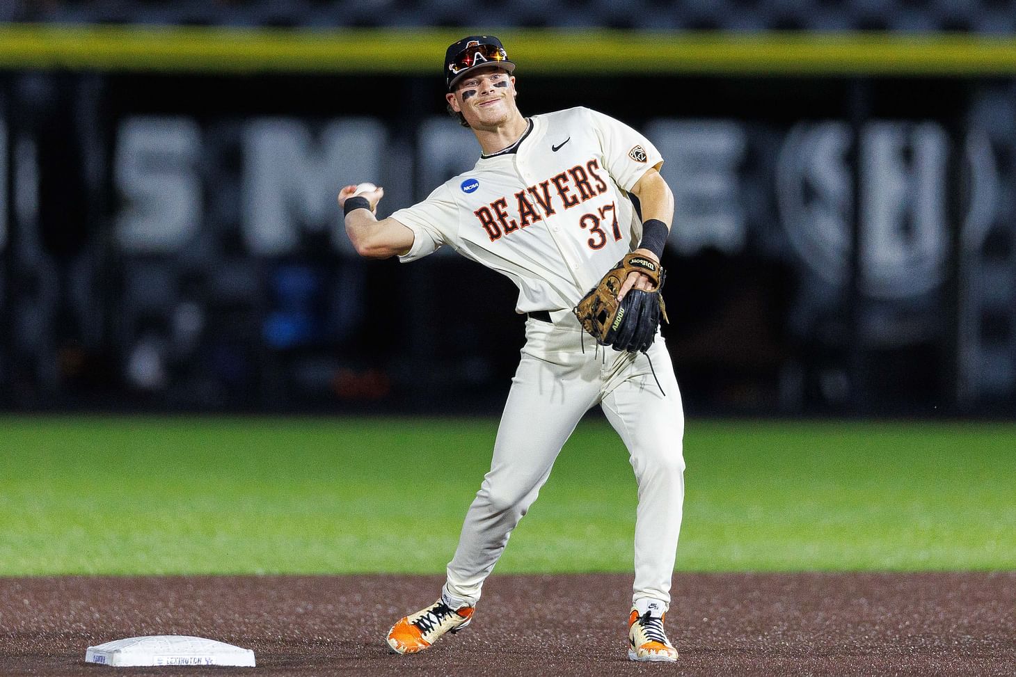 "He's such a good person": Aussie baseballer Travis Bazzana impressed