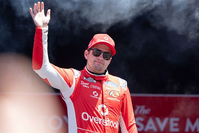 Noah Gragson hints at 2025 Cup ride announcement timeline following Tony Stewart-led SHR exit