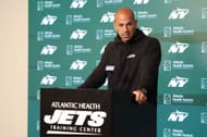 Robert Saleh during New York Jets OTA Offseason Workouts (GETTY)
