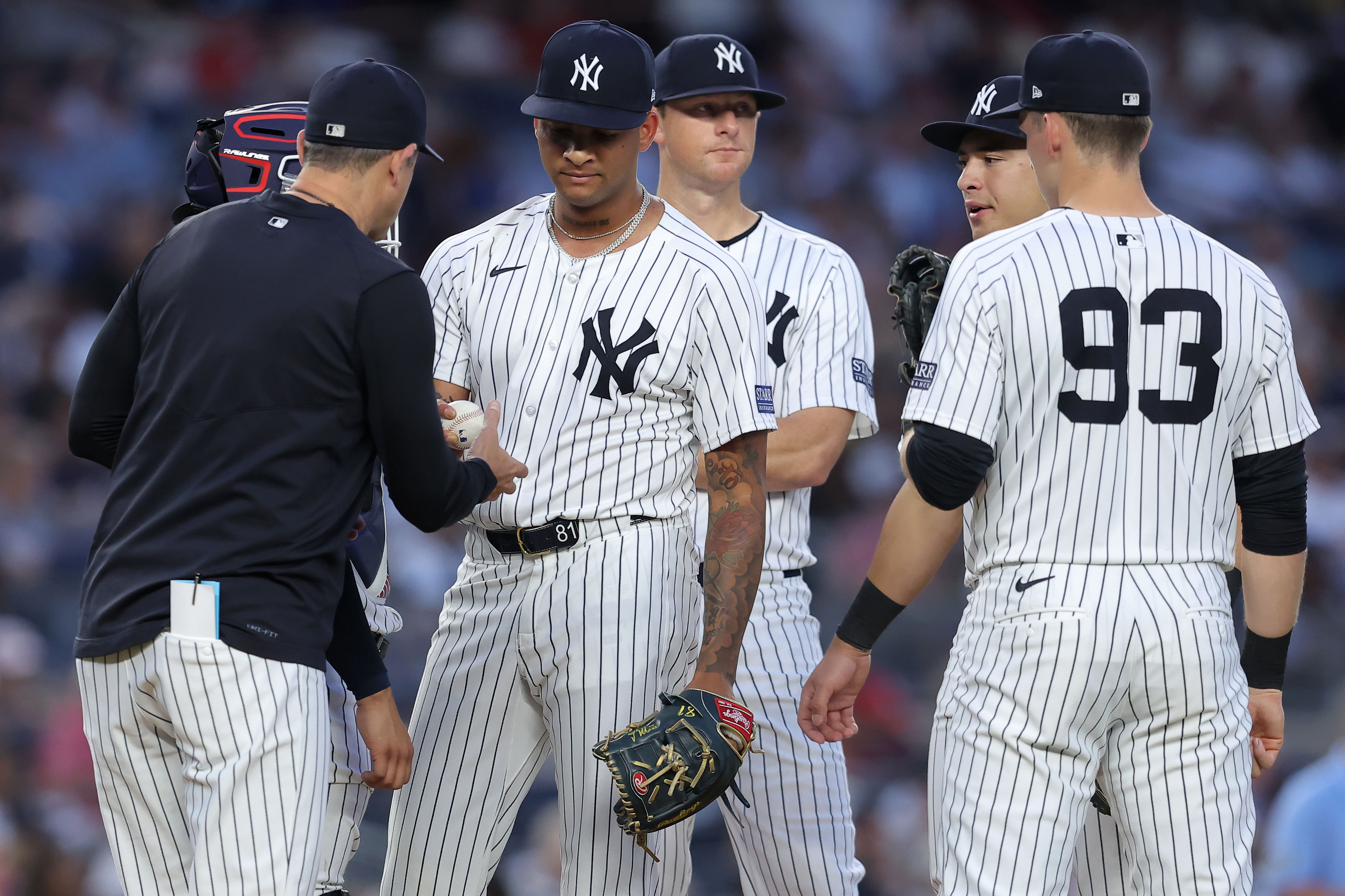 Brian Cashman should also look at the available market for starting pitchers at the trade deadline, said MLB Insider Jeff Passan. (Photo Credit: IMAGN)