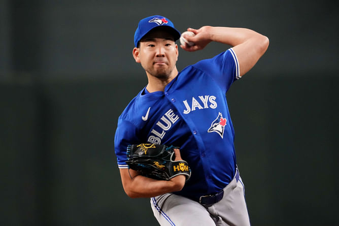 Will the Blue Jays trade Yusei Kikuchi to retain their top sluggers? MLB Insider takes a look into possible Braves deal