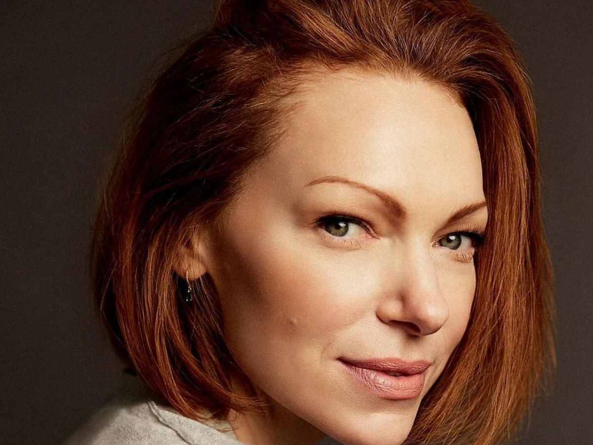 Laura Prepon as Donna Pinciotti in That &#039;90s Show Season 2 (Image via Instagram/@lauraprepon)