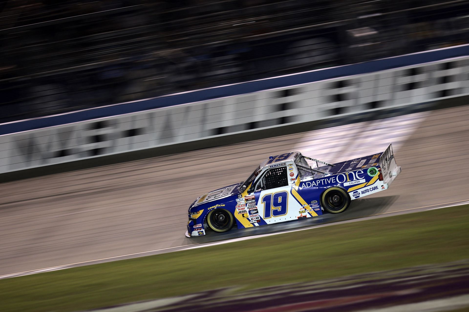 NASCAR Craftsman Truck Series Rackley Roofing 200