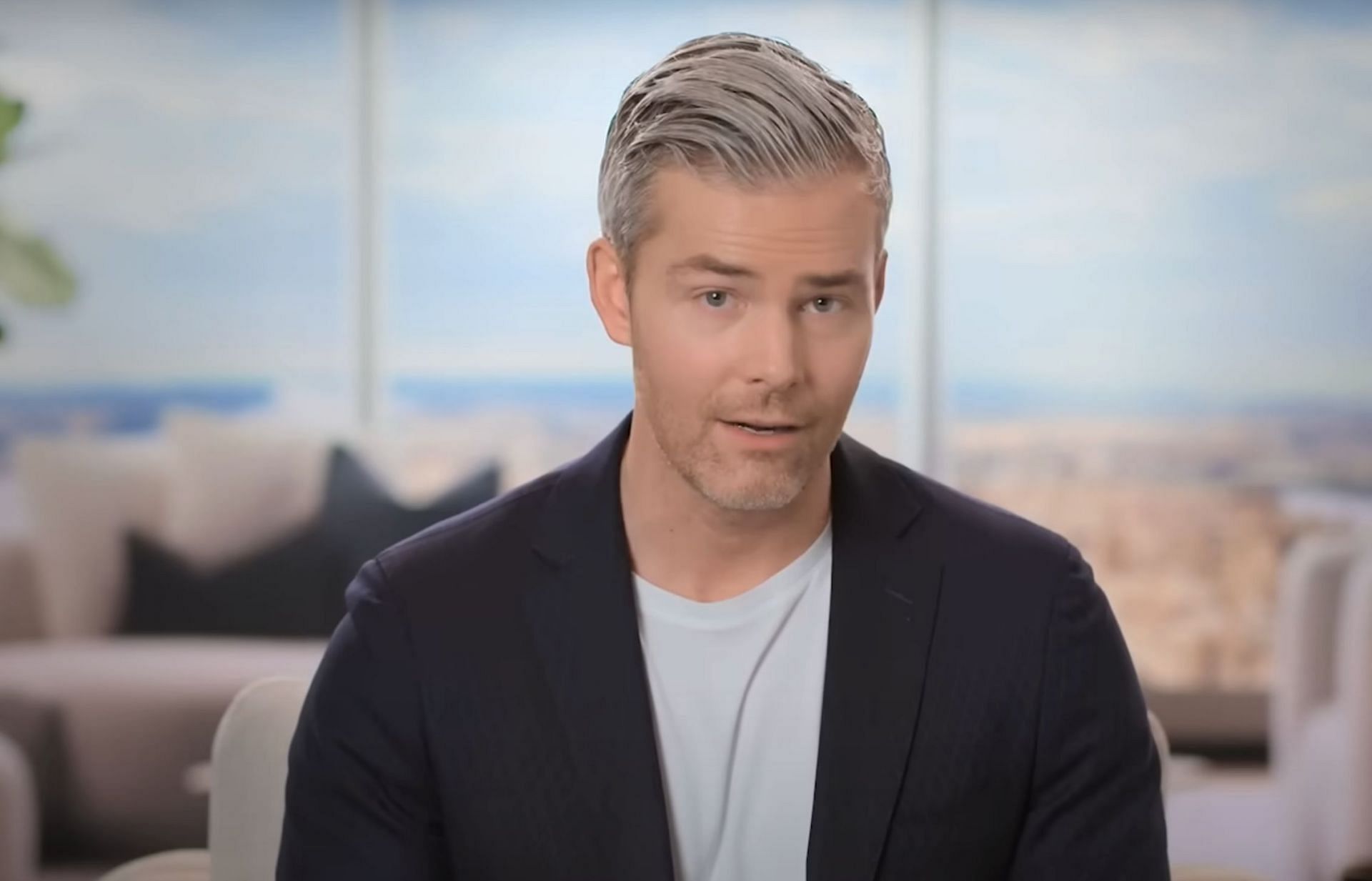 Ryan Serhant (Image via Youtube / Netflix)