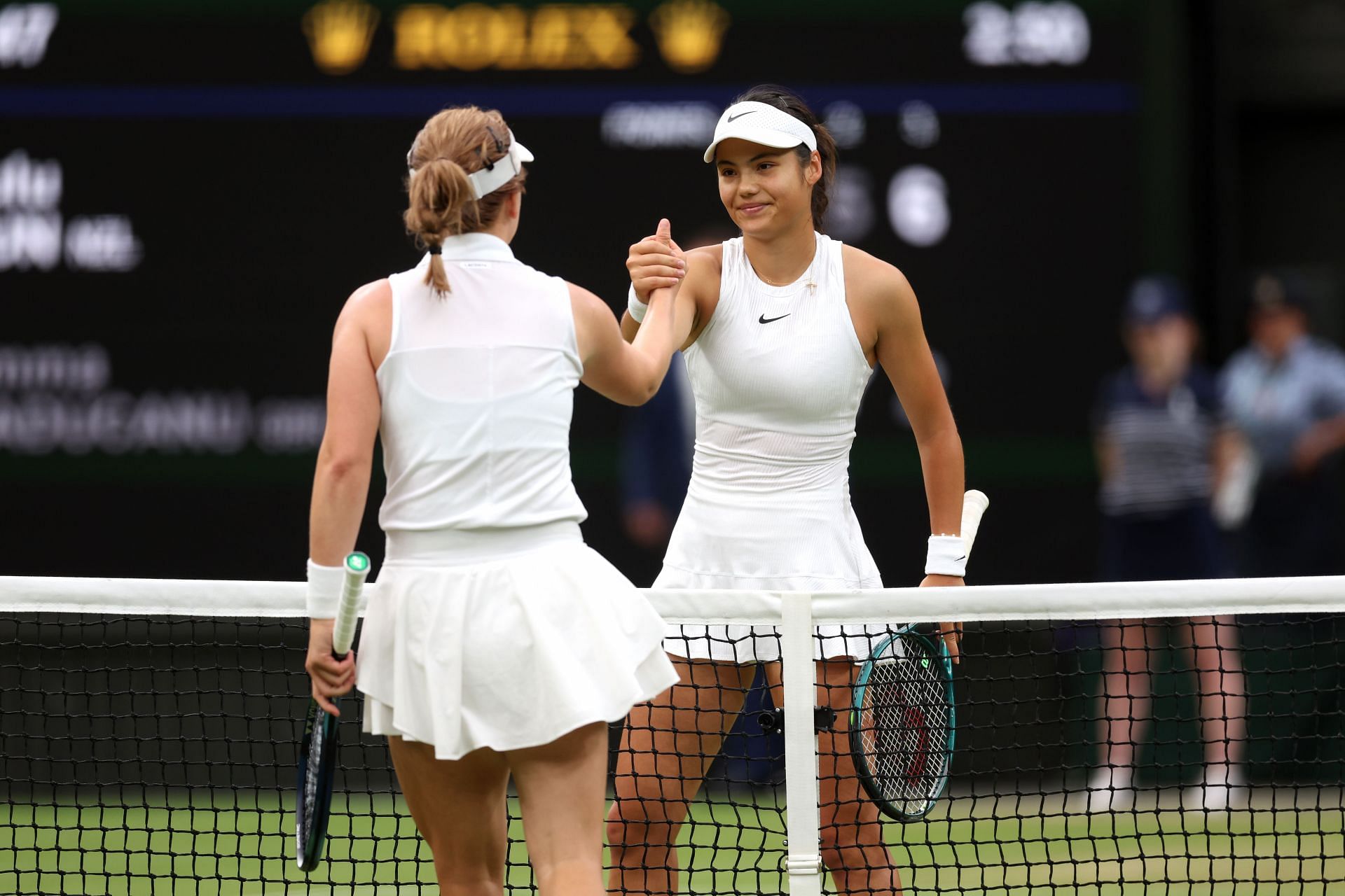 Lulu Sun after beating Emma Raducanu at the 2024 Wimbledon Championships (Credits: Getty)