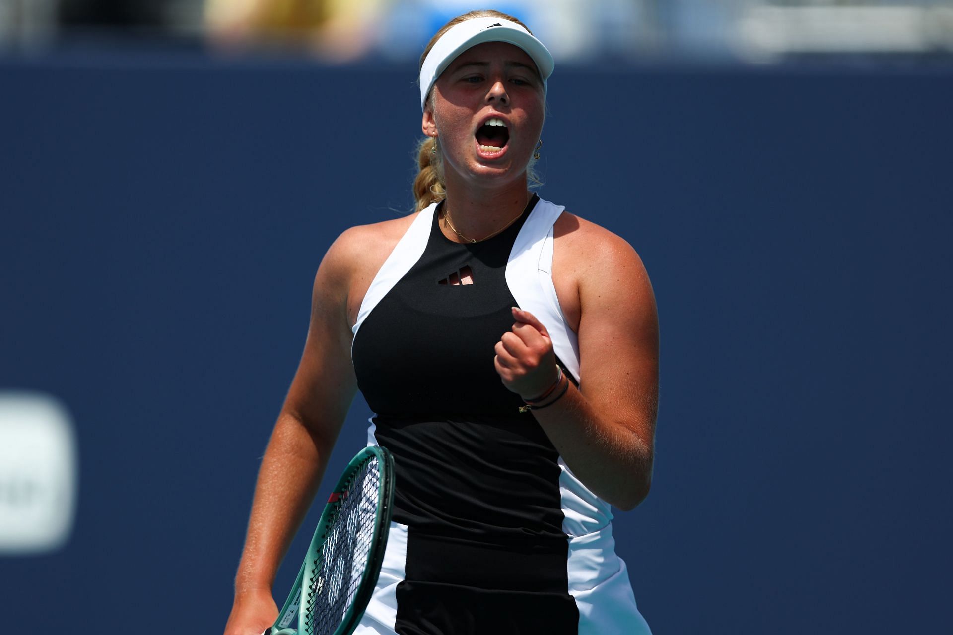 Clara Tauson at the 2024 Miami Open. (Photo: Getty)