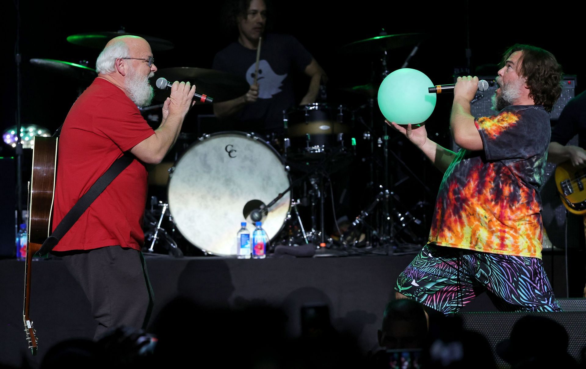 Tenacious D band member Kyle Gass apologized for his comments (Image via Getty Images)