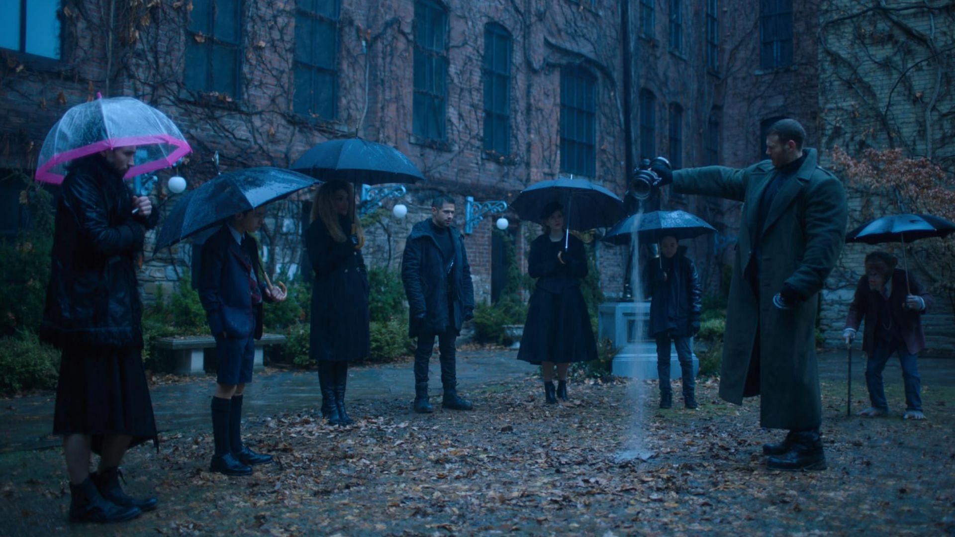 This scene helped set the somber tone of The Umbrella Academy (Image via Netflix)