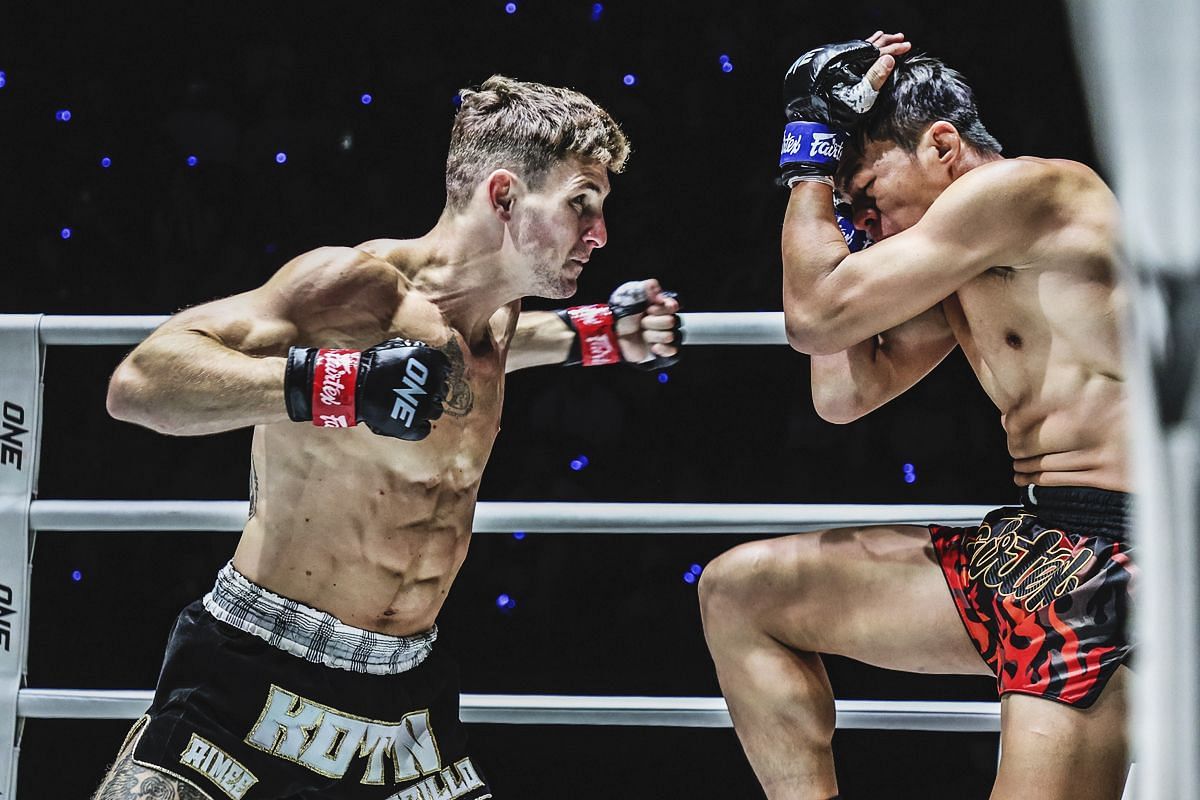 Nico Carrillo attacks Saemapetch in their ONE Fight Night 23 encounter.