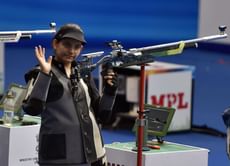How did Anjum Moudgil qualify for the Paris Olympics 2024?