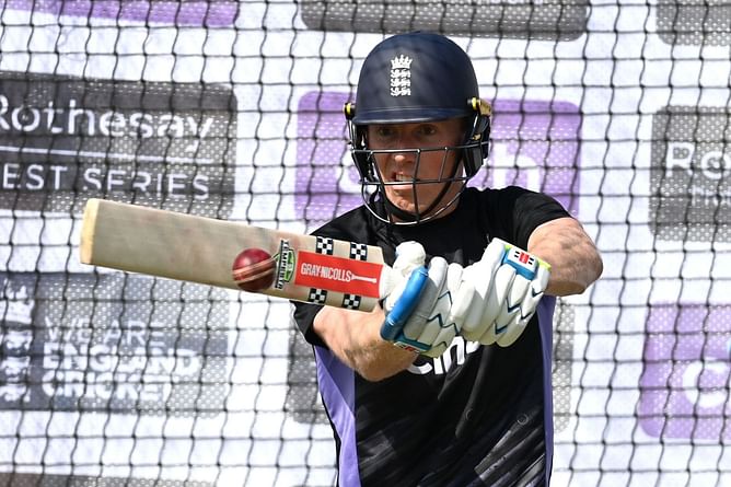 "I watched you playing the other week, loved it" - Zak Crawley on how English people are enjoying the Bazball brand