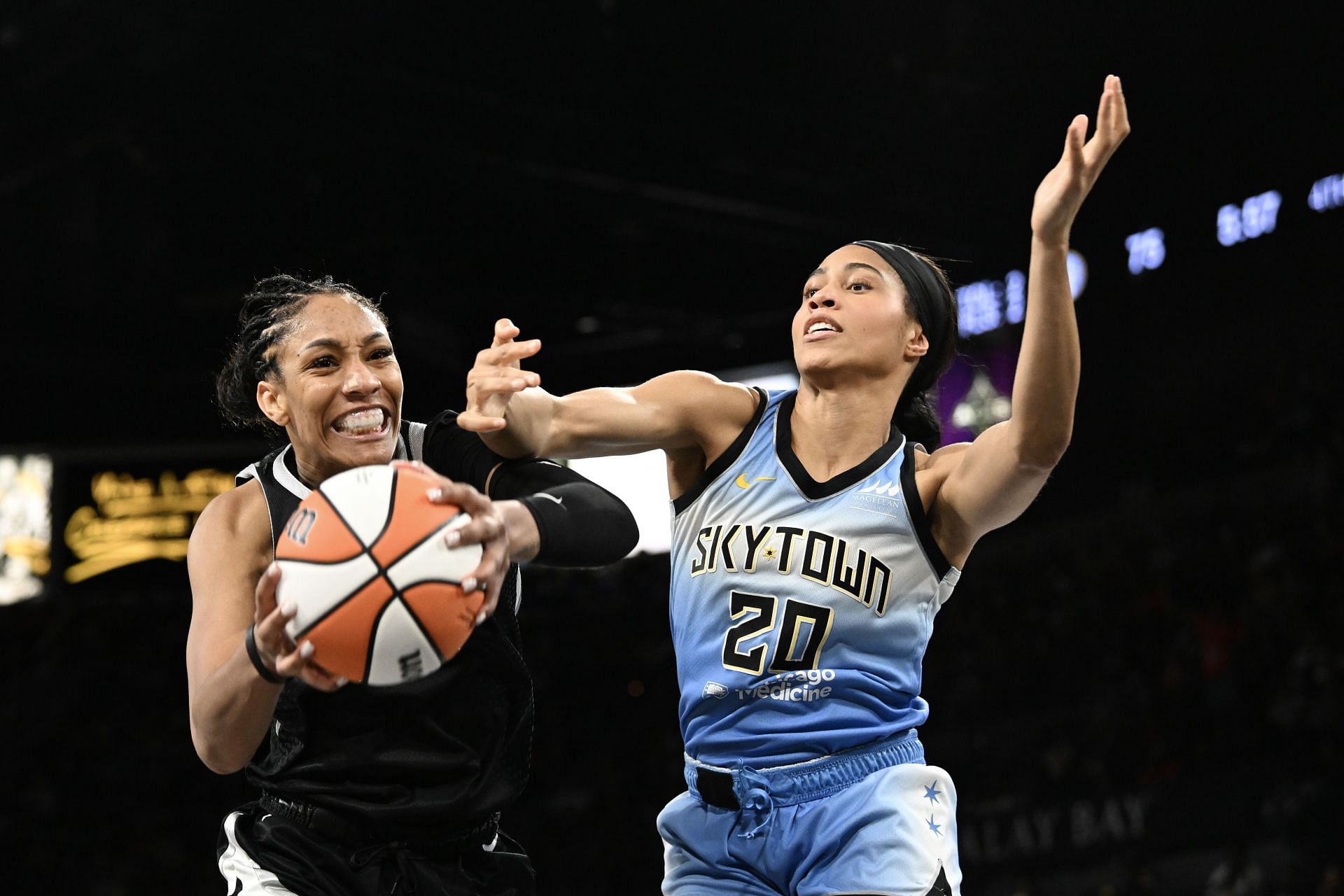 Chicago Sky v Las Vegas Aces