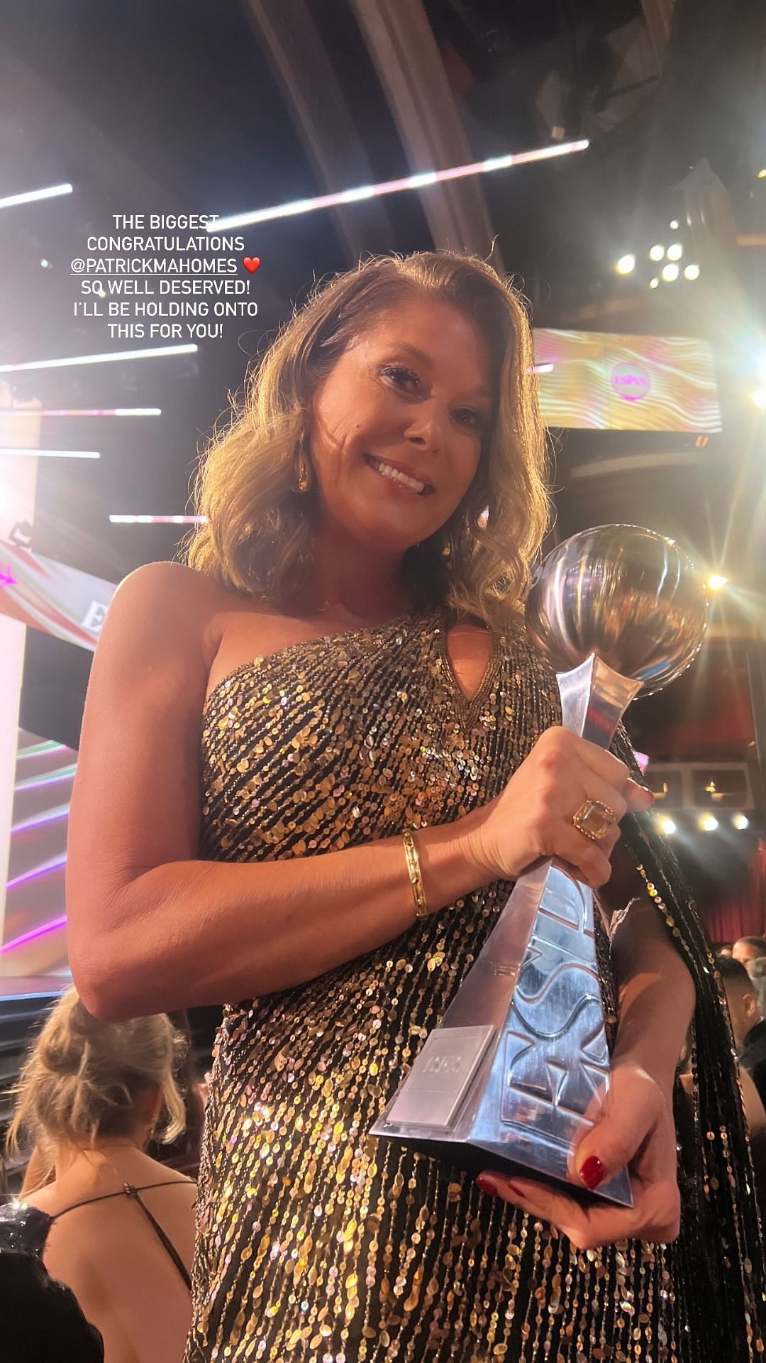 Patrick Mahomes&#039; mom, Randi gets emotional as 3x Super Bowl champ gets crowned Best Male Athlete at 2024 ESPYs