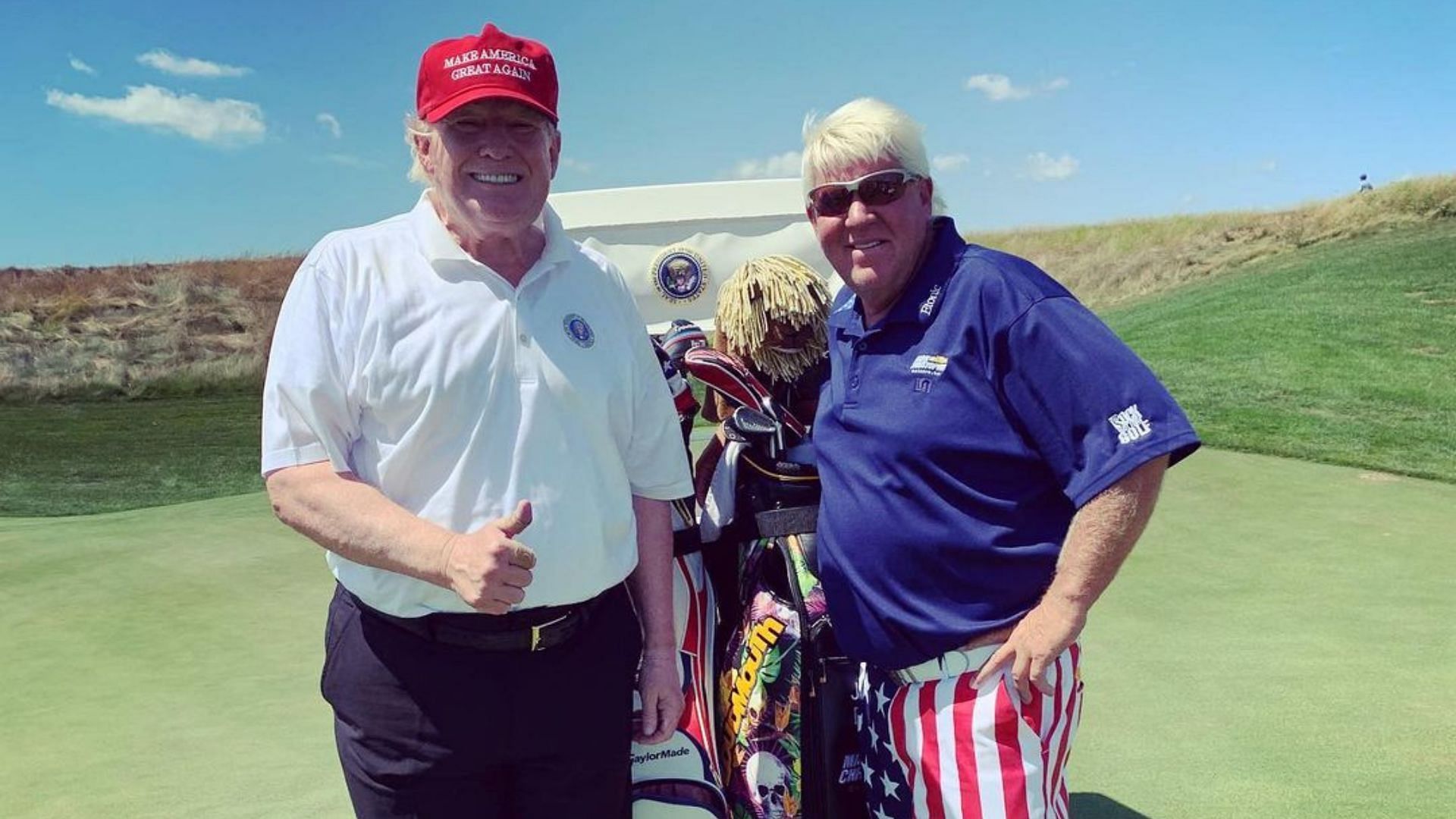 Donald Trump and John Daly (Source: @pga_johndaly/Instagram)