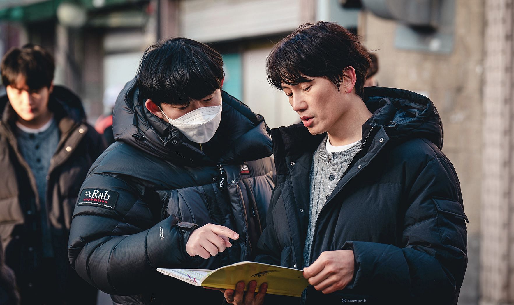 Jung Ji-sung on the set of Connection(Image via SBS)