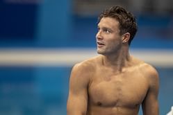 Who is Bobby Finke's coach and where does he train? All about the man behind double Olympic champion