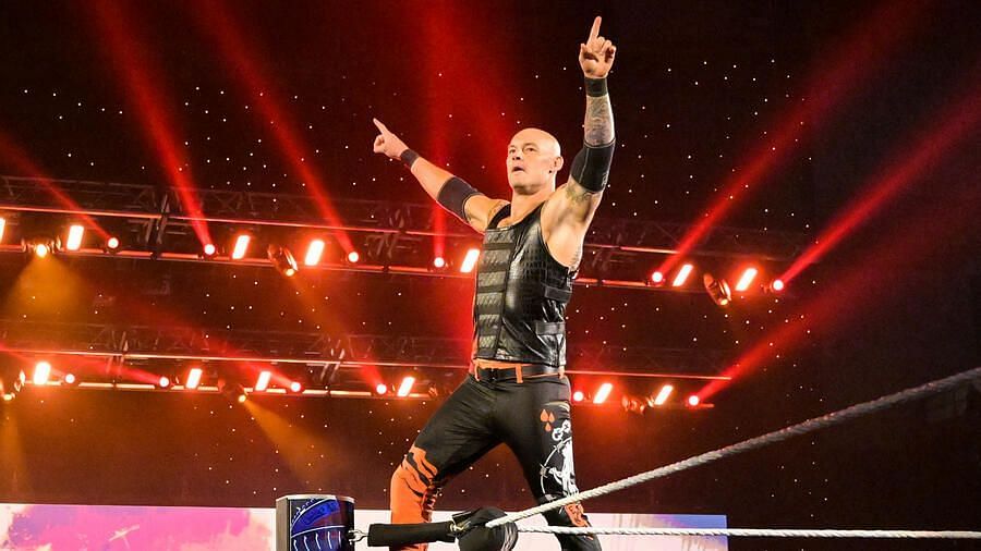 Baron Corbin had a failed cash-in attempt in 2017 (Photo credit: WWE.com)