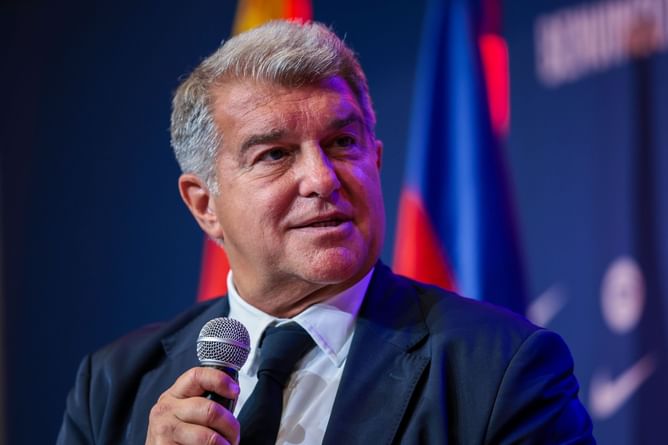 Barcelona open to sell forward linked with SPL move for fee in excess of €40 million - Reports
