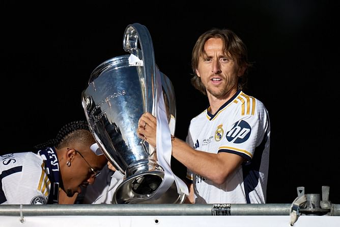BREAKING: Luka Modric signs contract extension with Real Madrid