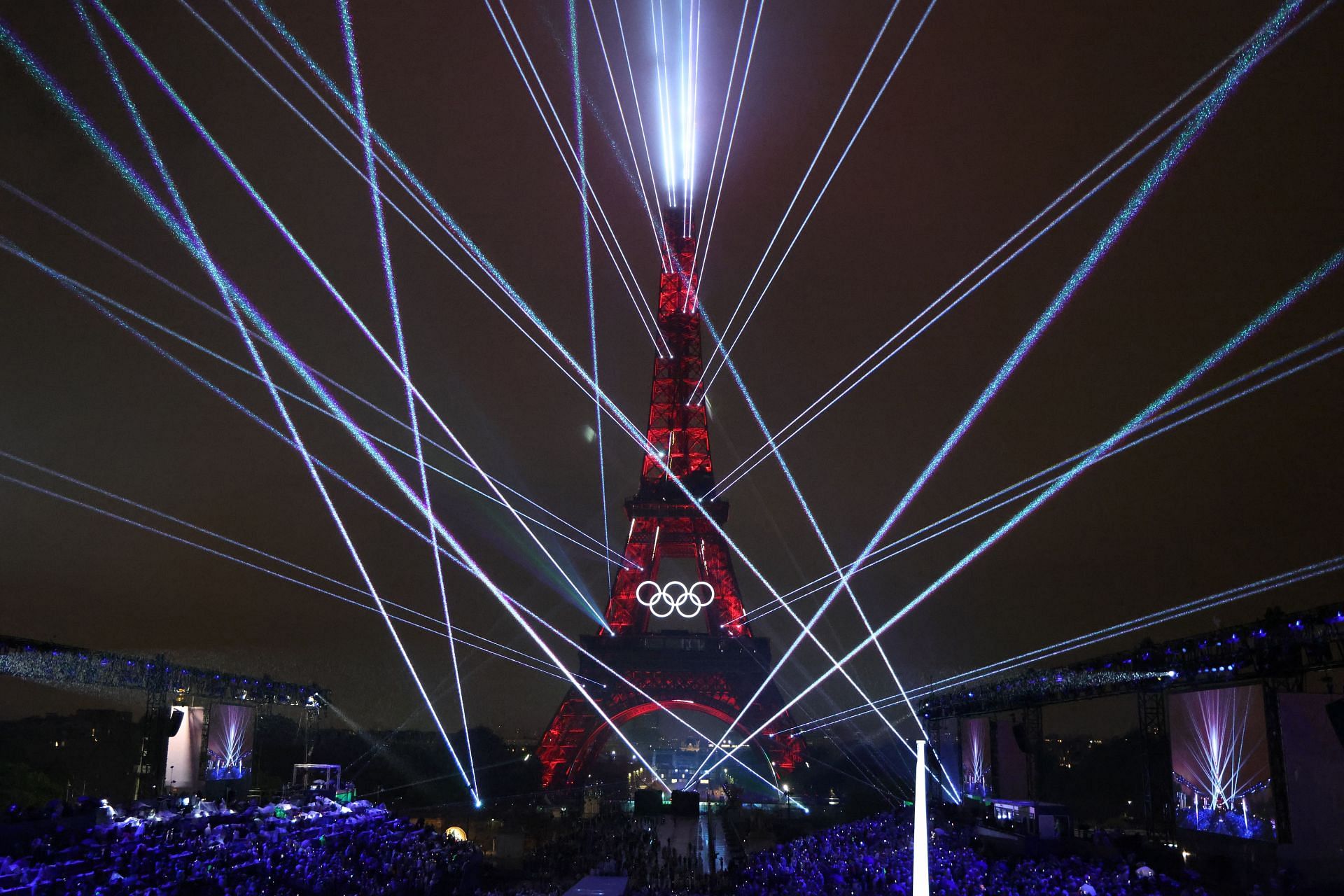 Lights illuminate the Eiffel Tower during the Opening Ceremony - Olympic Games Paris 2024: Day 0 - Source: Getty