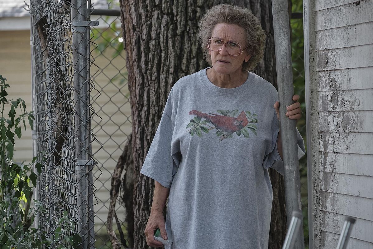 Hillbilly Elegy stars Glenn Close as J.D. Vance&#039;s grandmother. (Image via Netflix)