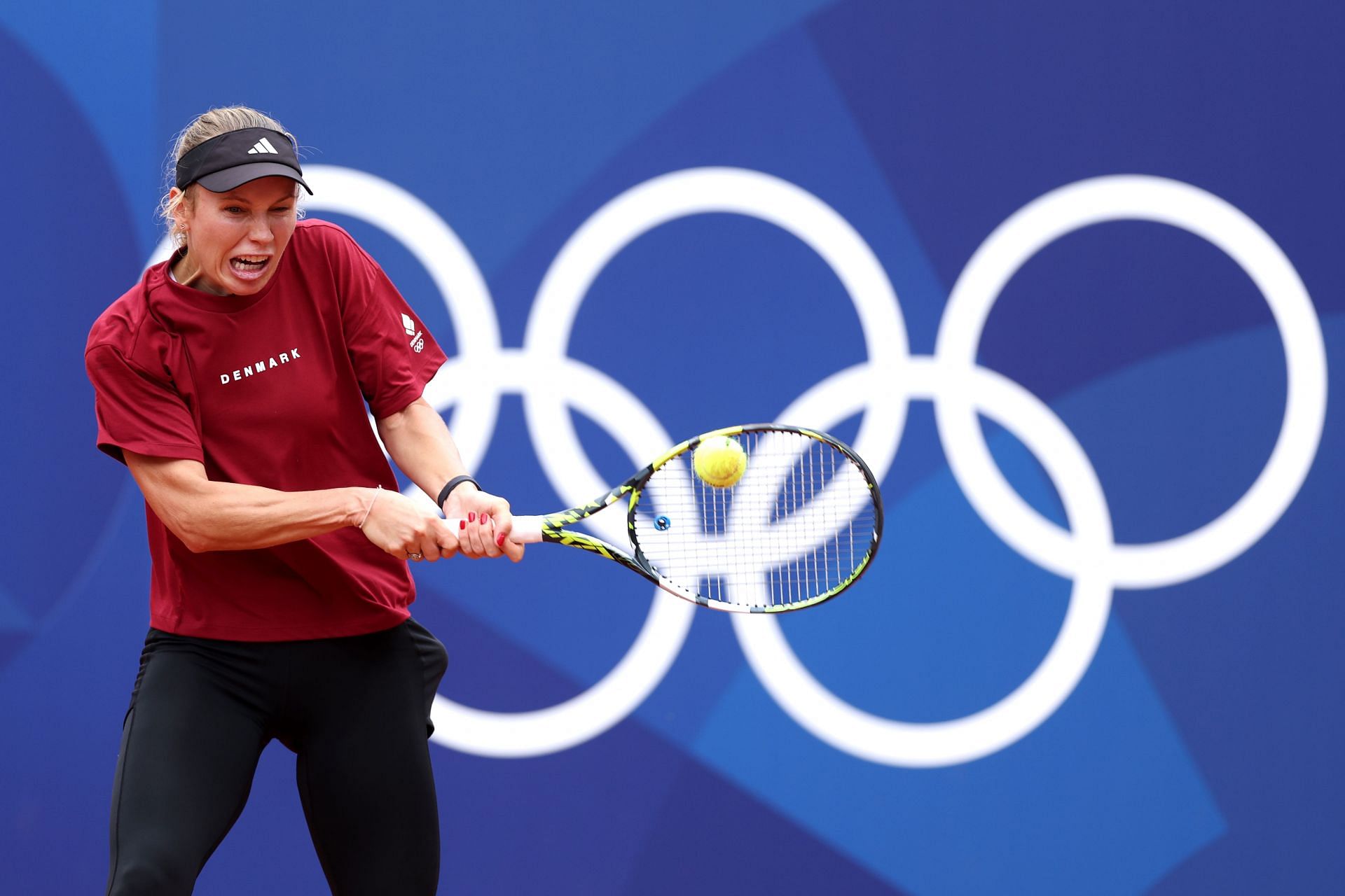 Caroline Wozniacki practices ahead of the 2024 Paris Olympic Games (Picture: Getty)