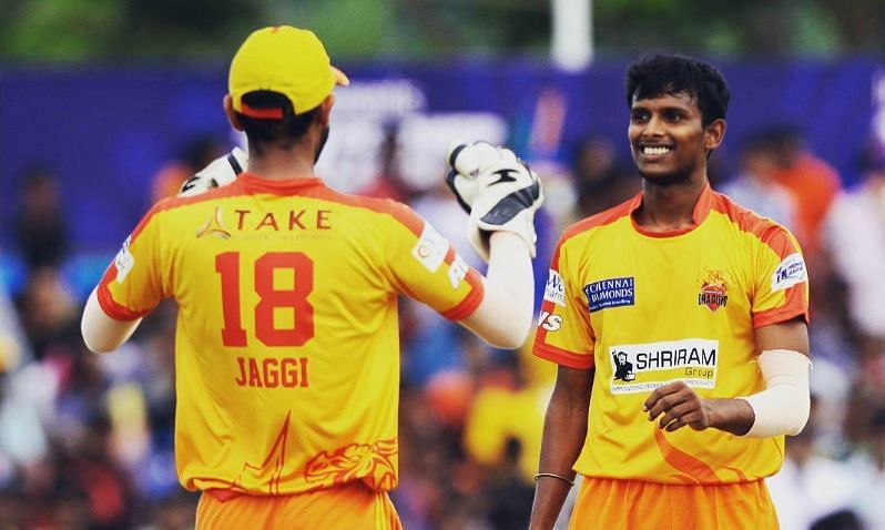 T Natarajan celebrates a wicket with wicketkeeper Narayan Jagadeesan for Dindigul Dragons in the inaugural season of the Tamil Nadu Premier League (Image Credits: T Natarajan&#039;s Instagram)